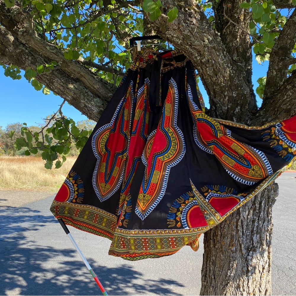 Vibrant Multicolor Full Circle Statement Skirt - Picture 5 of 13